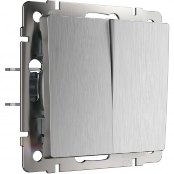 Выключатель двухклавишный WERKEL W1122009 проходной, серебряный рифленый Выключатель двухклавишный WERKEL W1122009 проходной, серебряный рифленый